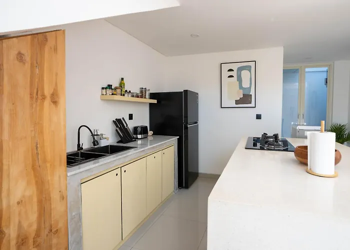 Peaceful 2br Townhouse - Area