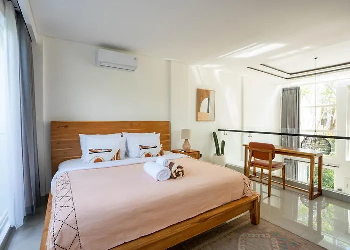 Villa Peaceful 2br Townhouse - Area *